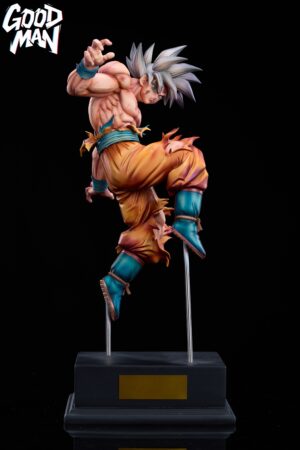 Good Man Studio Dragon Ball Son Goku Statue