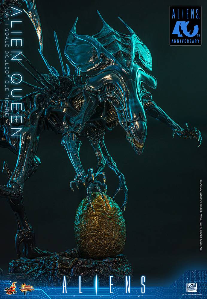 Hot Toys Aliens Alien Queen Figure