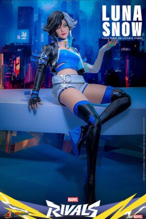 Hot Toys Marvel Rivals Luna Snow Figure