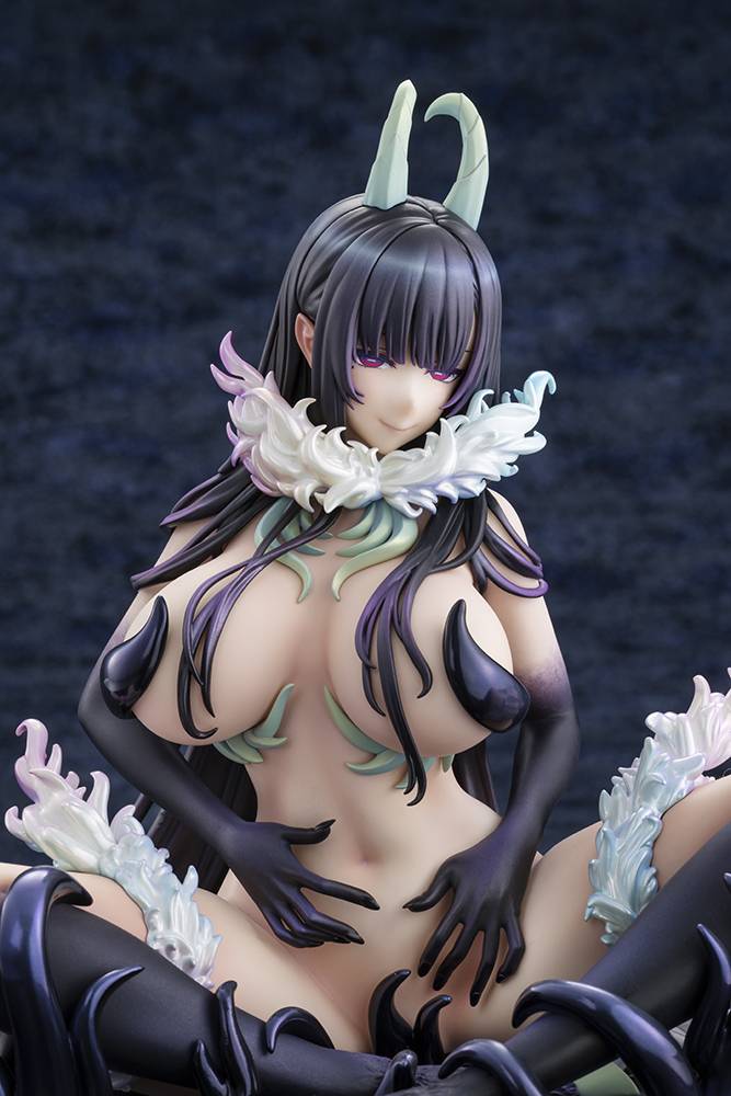 KADOKAWA The Elder Sister-like One Chiyo Figure