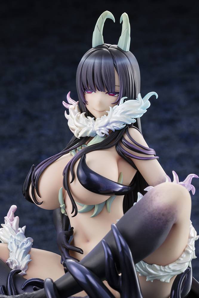 KADOKAWA The Elder Sister-like One Chiyo Figure