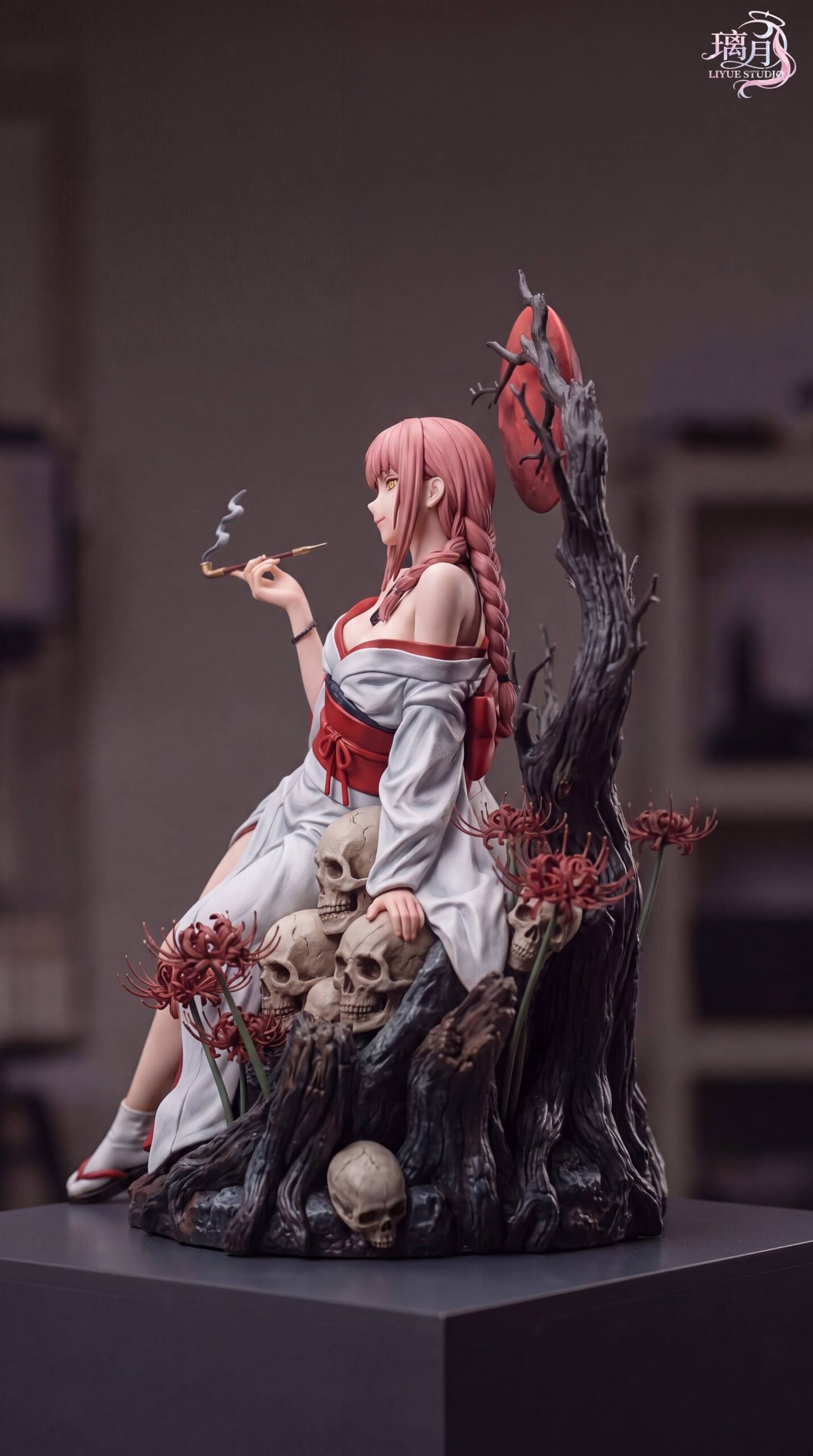 Li Yue Studio Chainsaw Man Makima Statue