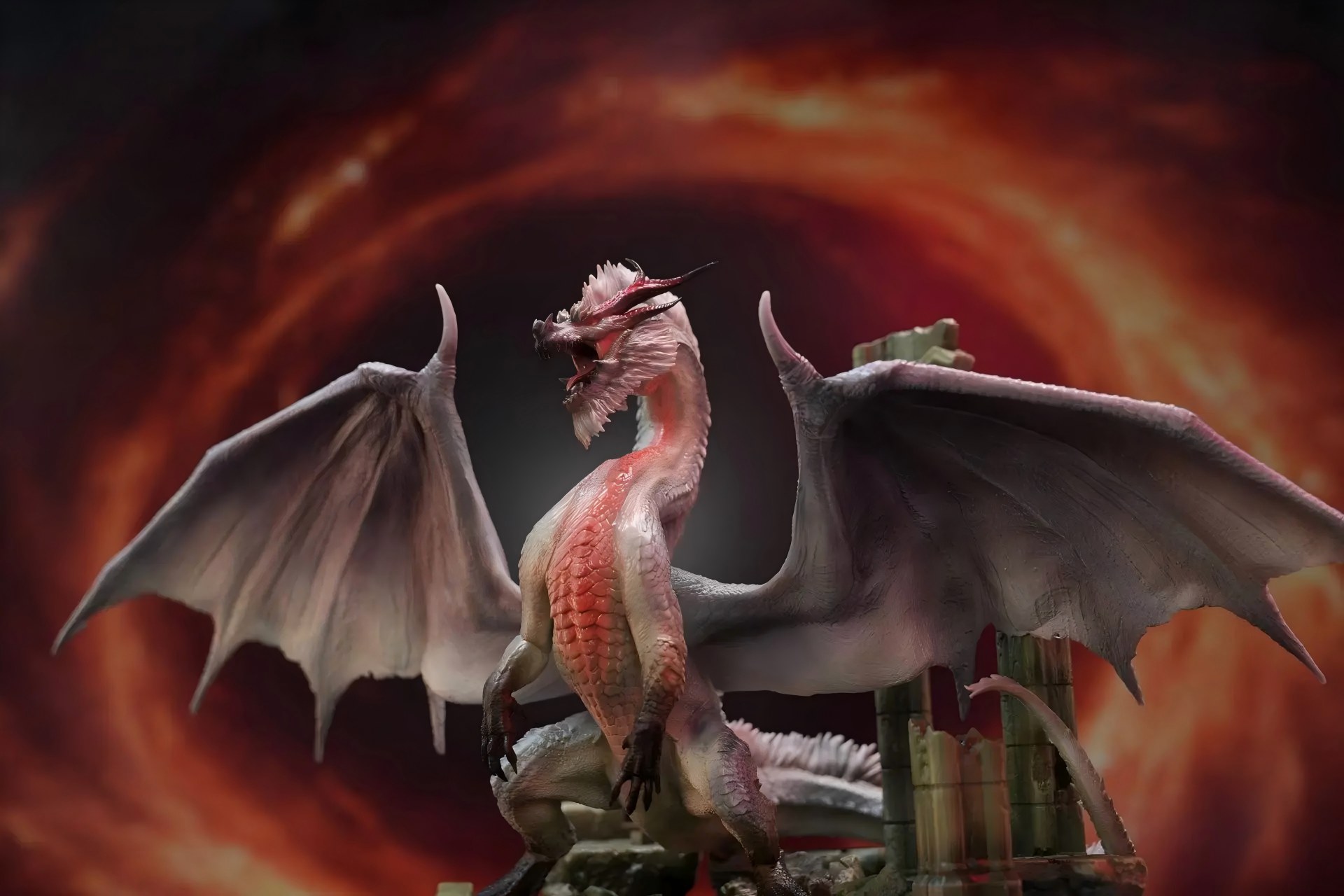 MH Studio Monster Hunter White Fatalis Statue