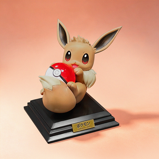 Pokémon Eevee with Pokéball 1/10 Scale 30th Anniversary Resin Statue - miumiu Studio