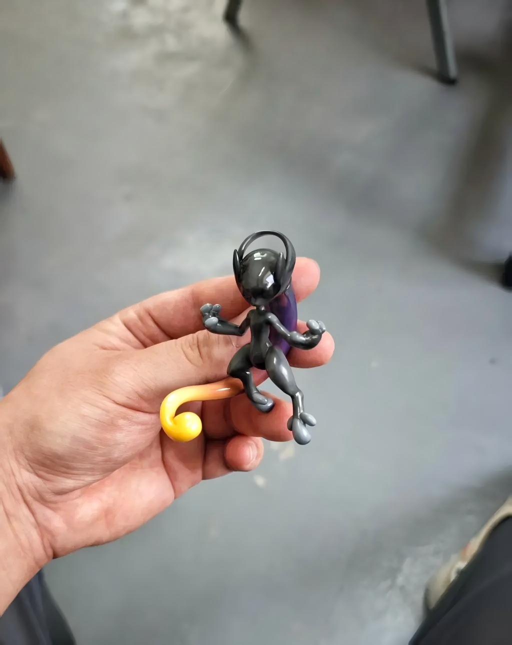 Long Studio (New) Pokémon Mewtwo