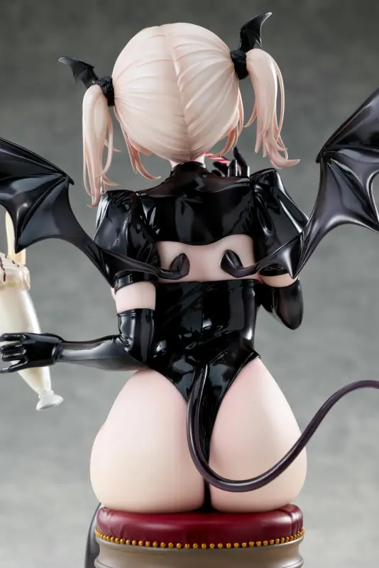 Umikawa Original Succubus Maid Mocha Figuire