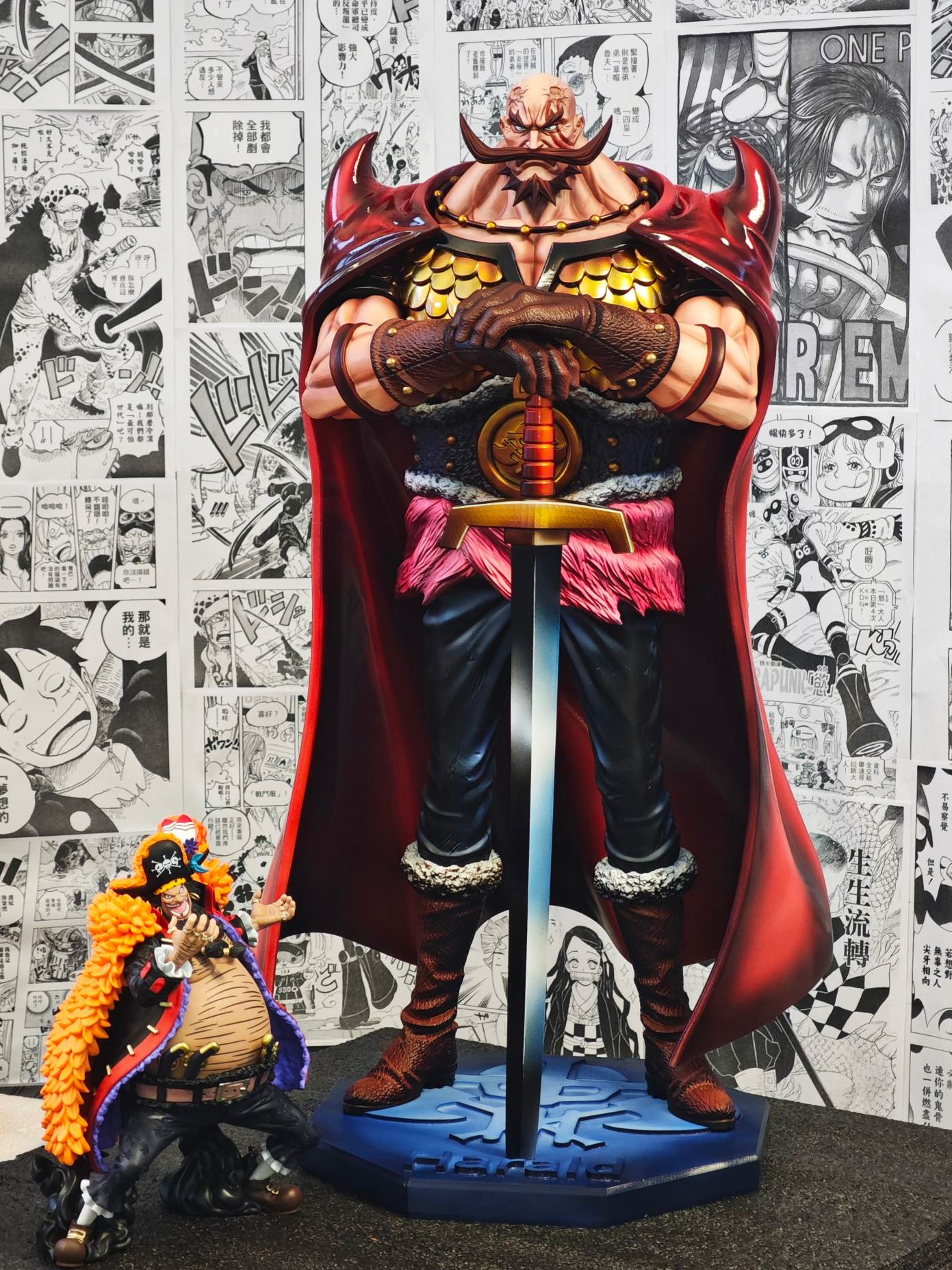 BLACK Studio One Piece Harald
