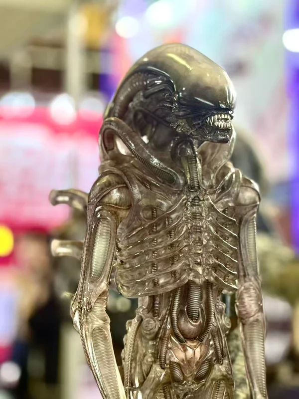 Deep Tale Studio – Alien INNER LIFE Series Giger's Alien 13 Scale Statue