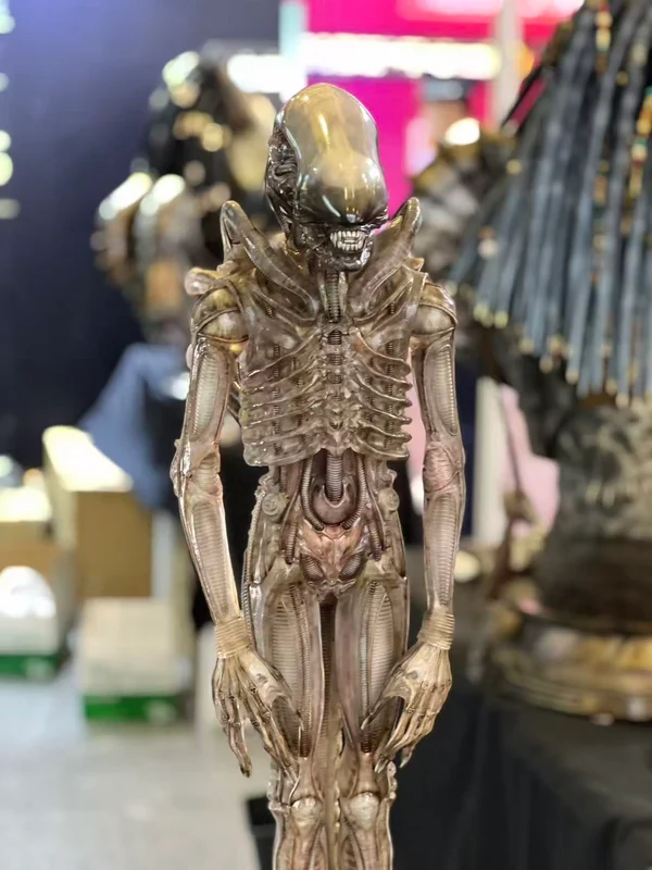 Deep Tale Studio – Alien INNER LIFE Series Giger's Alien 13 Scale Statue