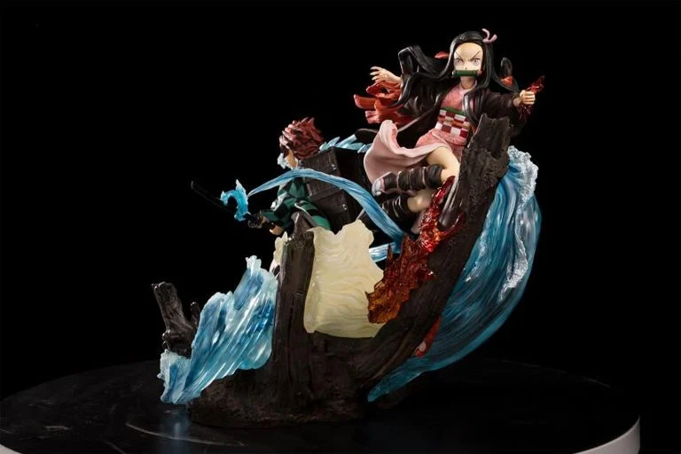 Infinity Studio Demon Slayer: Kimetsu no Yaiba Kamado Tanjiro & Kamado Nezuko Everlasting Flow