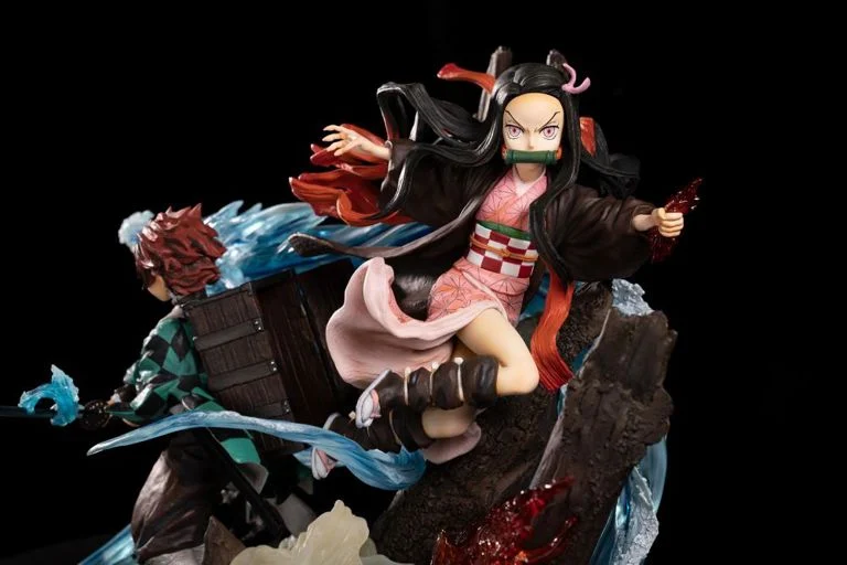 Infinity Studio Demon Slayer: Kimetsu no Yaiba Kamado Tanjiro & Kamado Nezuko Everlasting Flow