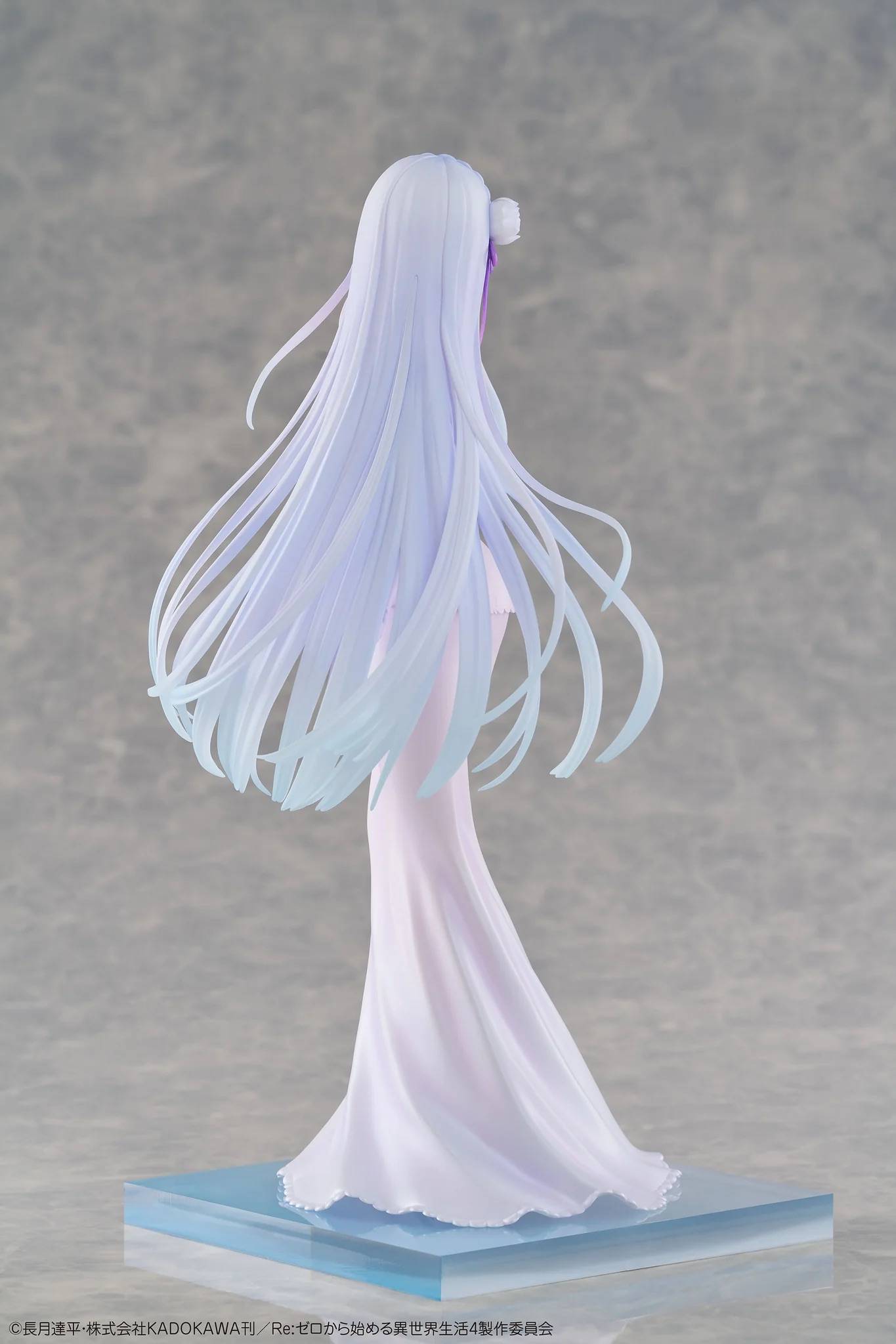 Design Coco Re:ZERO -Starting Life in Another World Emilia Figure