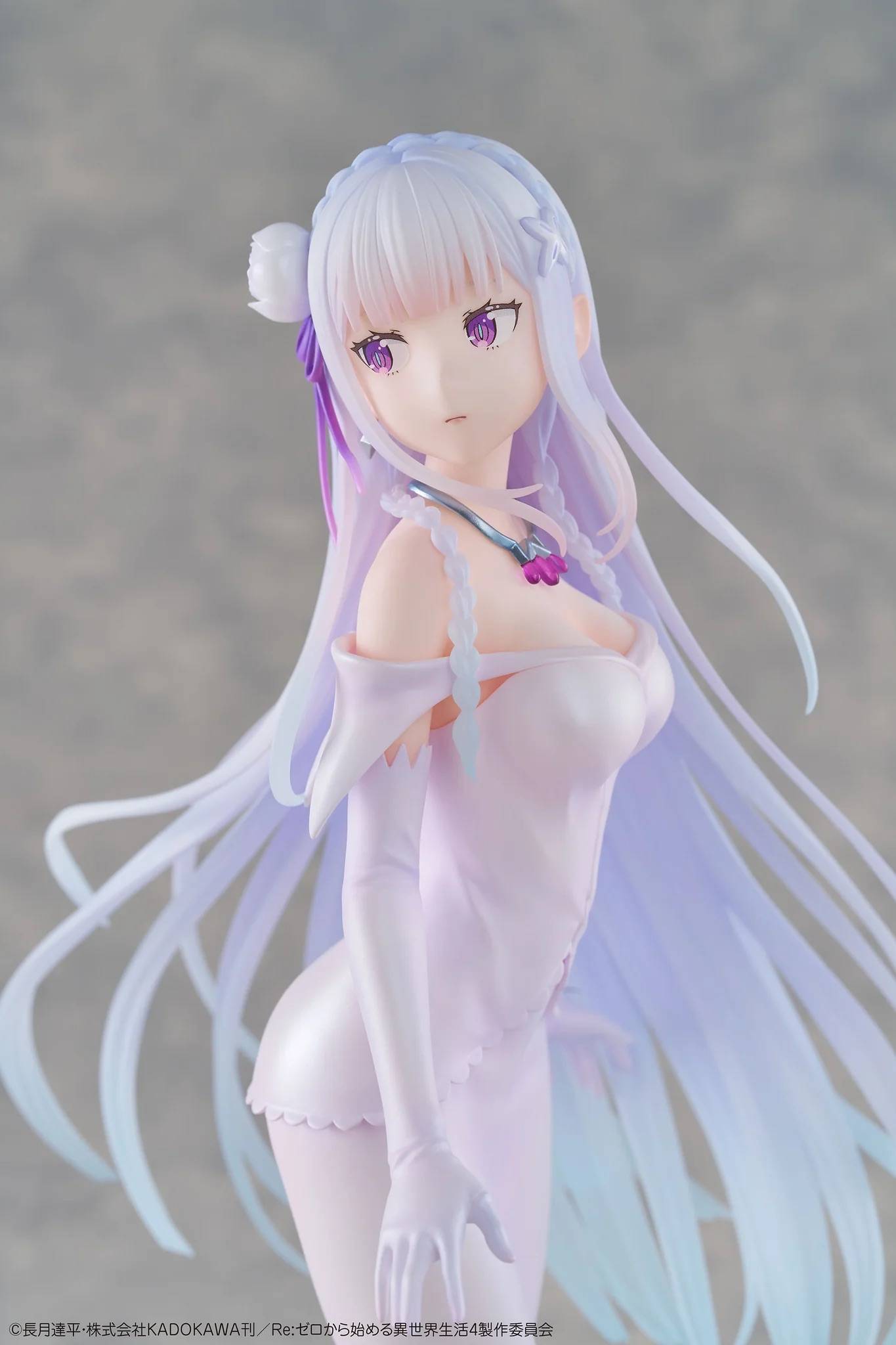 Design Coco Re:ZERO -Starting Life in Another World Emilia Figure