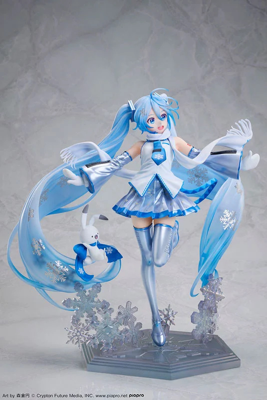 DesignCOCO – Hatsune Miku – Snow Miku Sky Town 10th Anniversary Ver. – 1/7 Scale Figure - Image 4