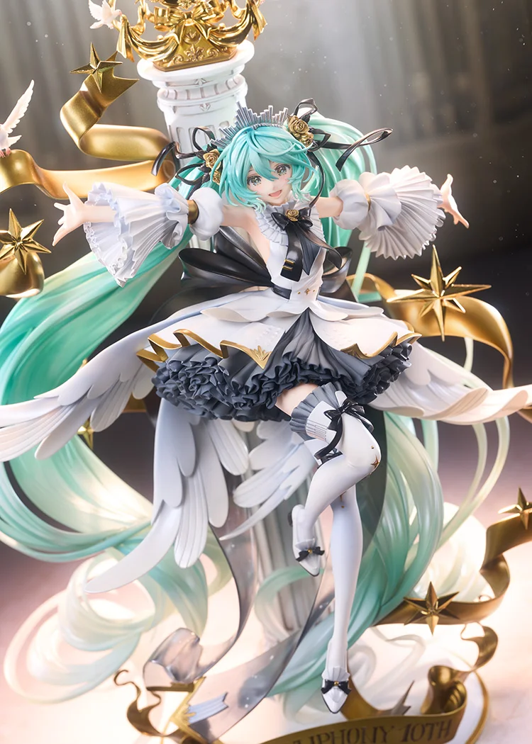 GSC - VOCALOID Hatsune Miku TOPGK 1/7 Scale 10th Anniversary Ver. Complete Figure