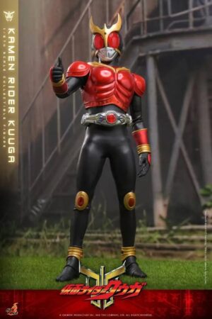 Hot Toys Kamen Rider Kuuga Action Figure