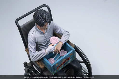 LC Attack on Titan Levi Ackerman