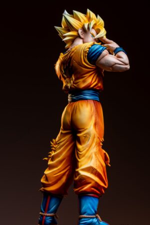 OK Studio Dragon Ball Son Goku Statue