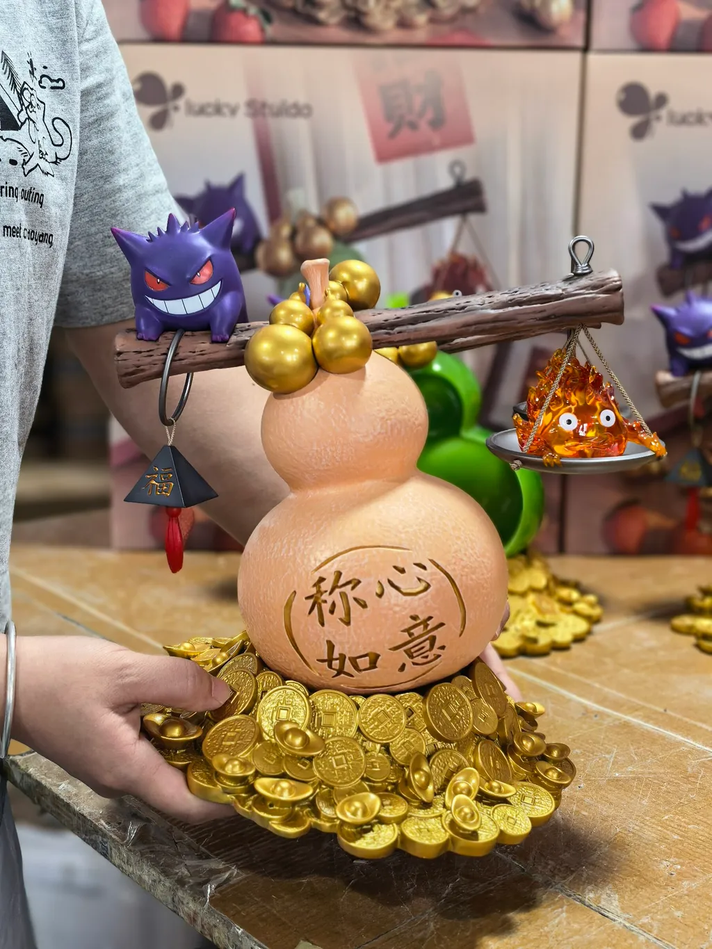 Home / From / Anime Figure / Pokémon / Gengar Lucky Studio - Fortune Series: Ghost Fire Wealth Pokémon USD $126.00 – USD $135.00Price range: USD $126.00 through USD $135.00 Lucky Studio(New) Pokémon Gengar