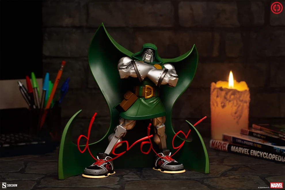 Sideshow Collectibles Marvel Doctor Doom Statue