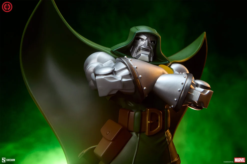 Sideshow Collectibles Marvel Doctor Doom Statue