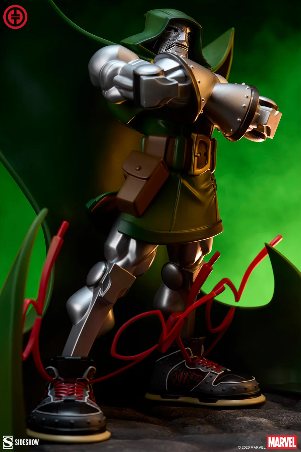 Sideshow Collectibles Marvel Doctor Doom Statue