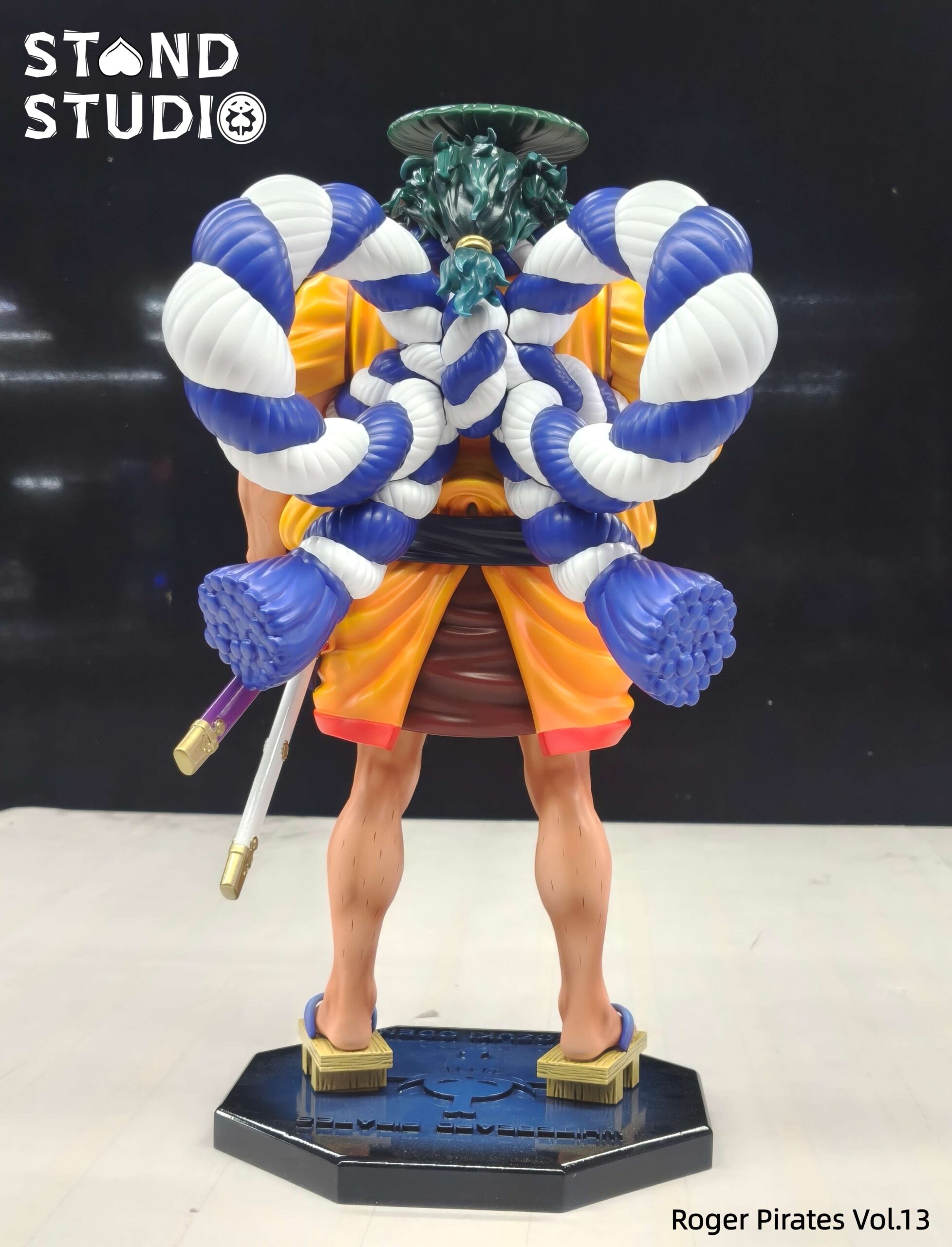 Stand Studio One Piece Kozuki Oden & Blumarine Statue