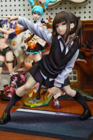 Twin-tailed girl Hoshino-san 1/6 Scale GK Statue – QAQ Studio