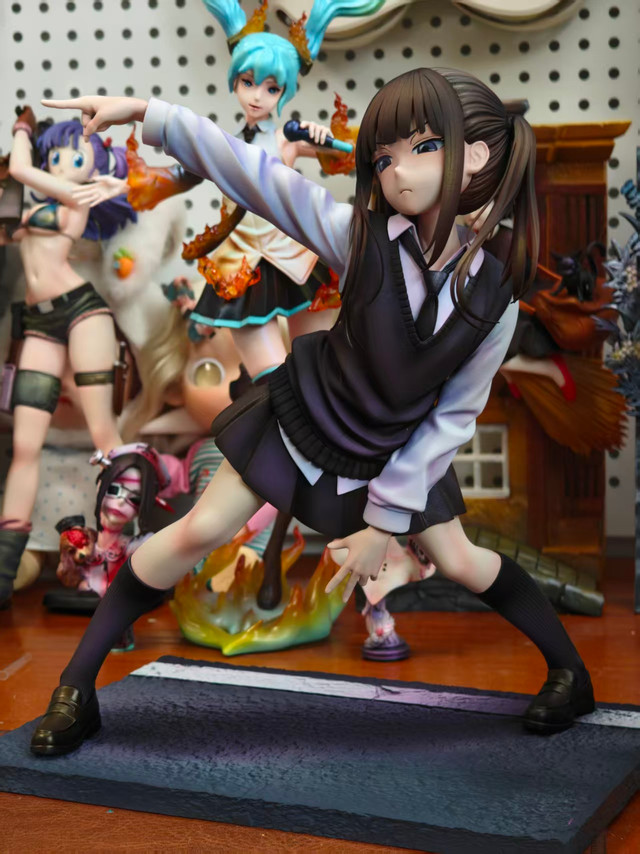 Twin-tailed girl Hoshino-san 1/6 Scale GK Statue – QAQ Studio