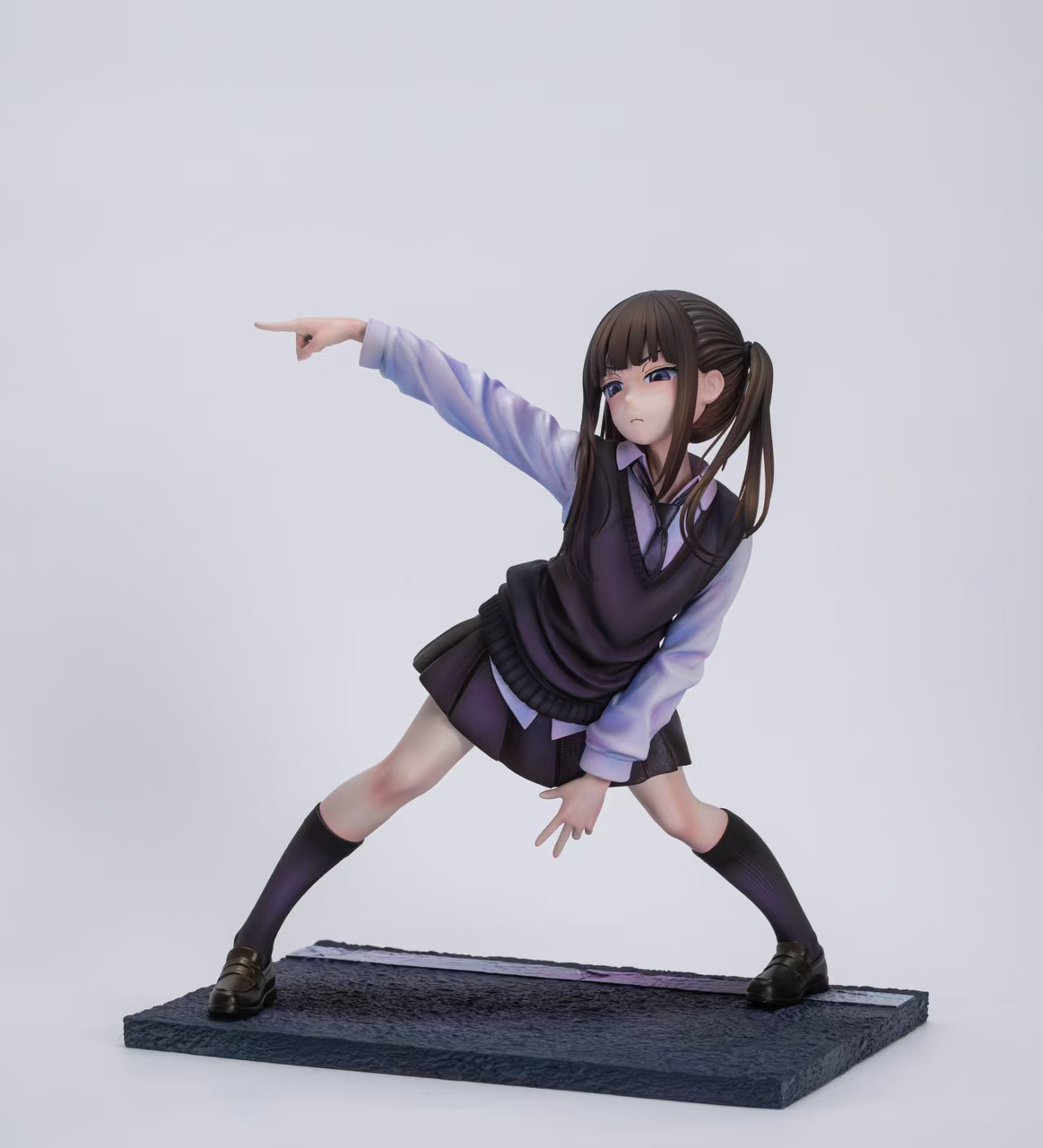 Twin-tailed girl Hoshino-san 1/6 Scale GK Statue – QAQ Studio