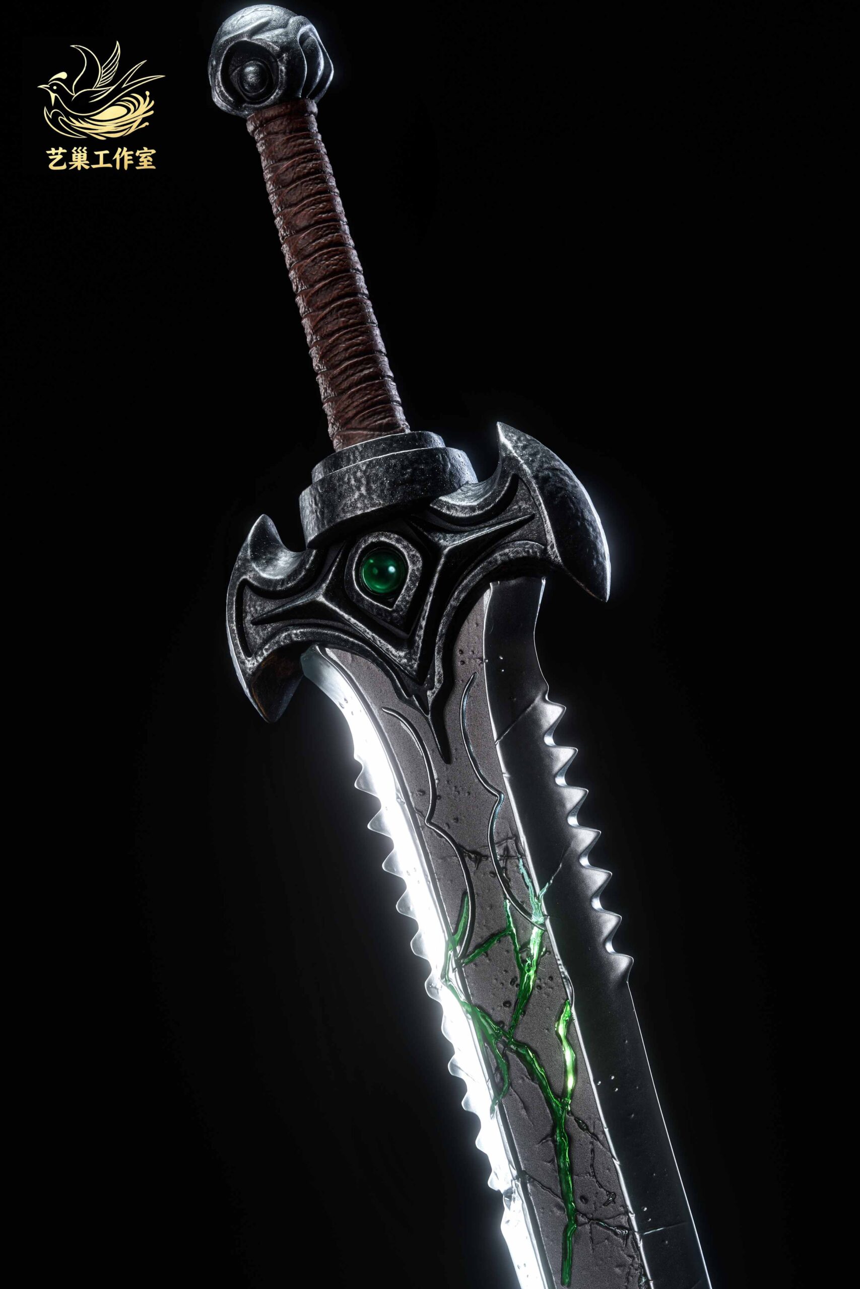 Yi Chao Studio World of Warcraft Frostmourne Great Sword Statue