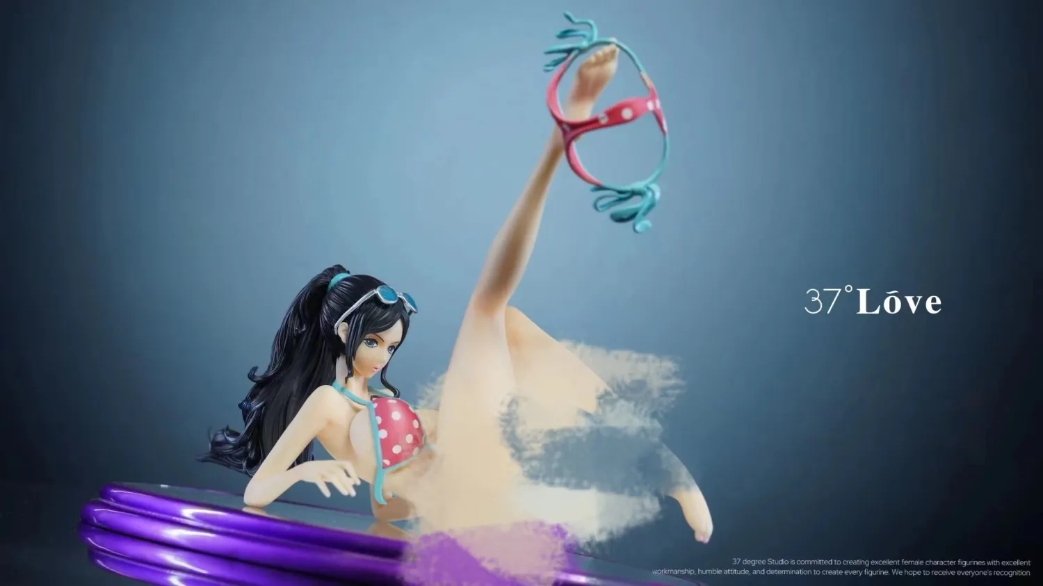 37°LOVE Studio One Piece Robin