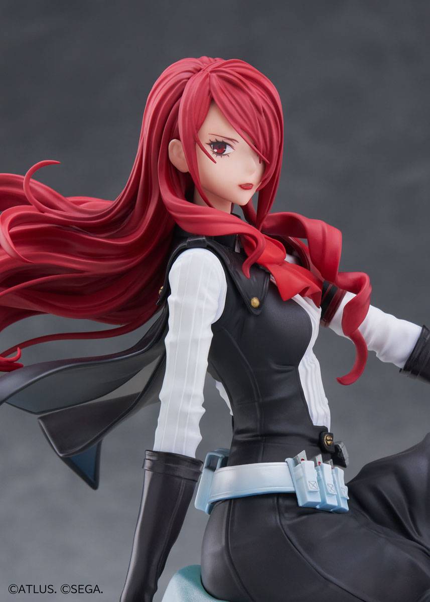 Close view of the seated pose and outfit