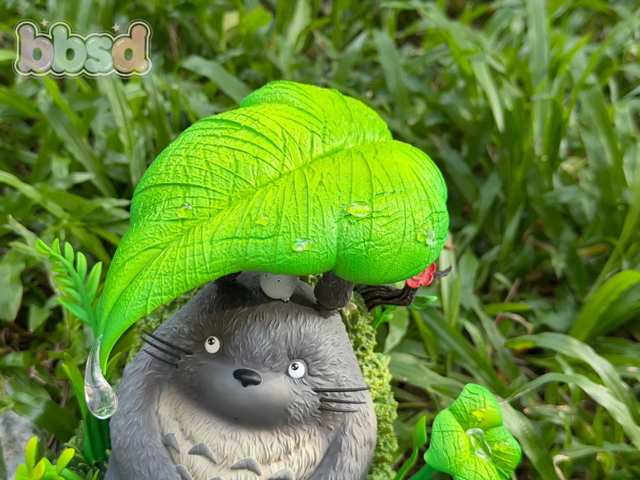 BBSD Studio My Neighbor Totoro Sheltering from the Rain