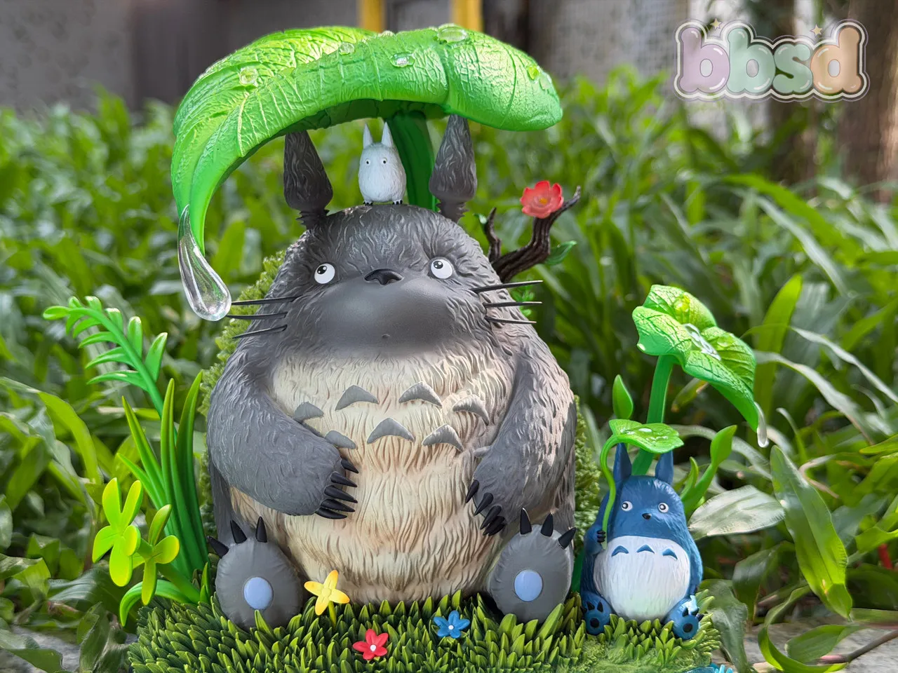 BBSD Studio My Neighbor Totoro Sheltering from the Rain