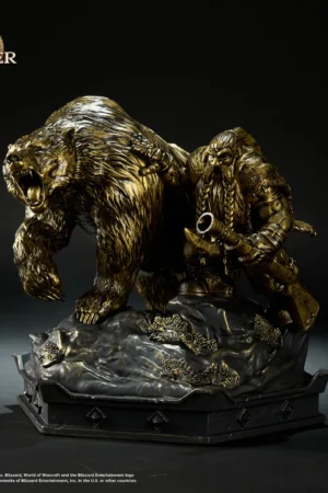 Blizzard  World of Warcraft Forever Dwarven Hunter & Loyal Bear