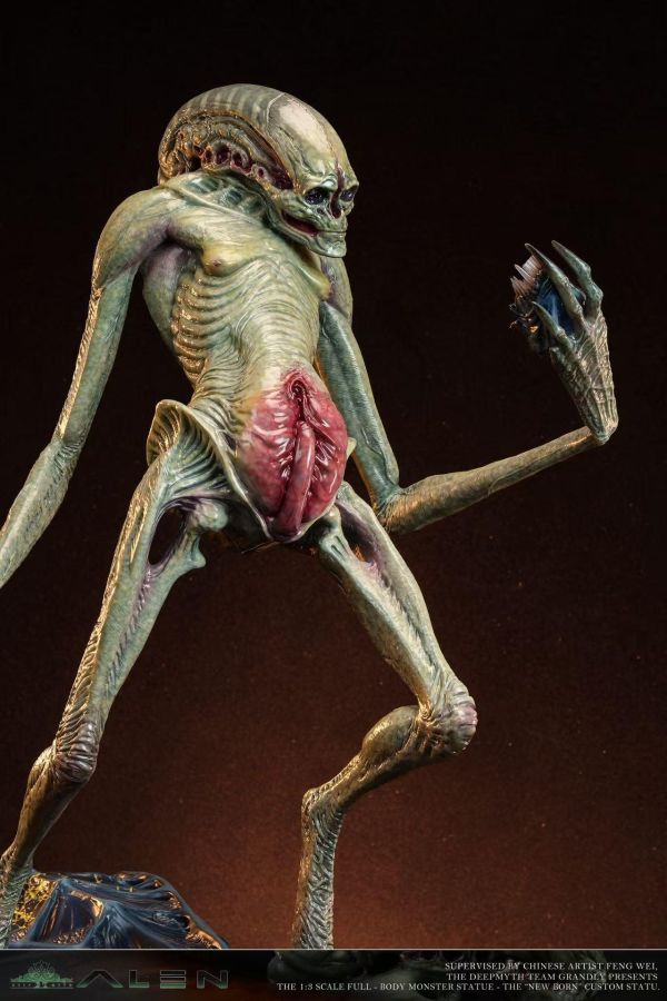 Deepmyth Studio Alien The Newborn