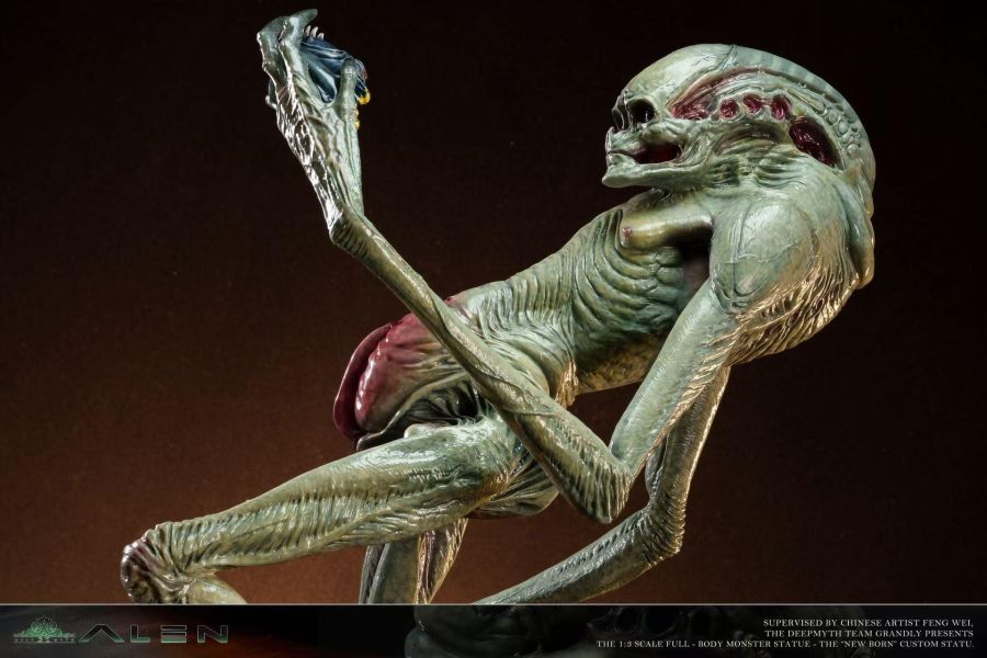 Deepmyth Studio Alien The Newborn