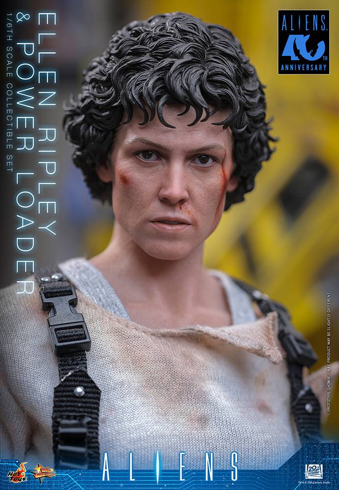 Hottoys Alien Ellen Ripley Power Loader