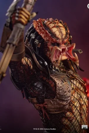 IRON Studio Predator City Hunter Predator