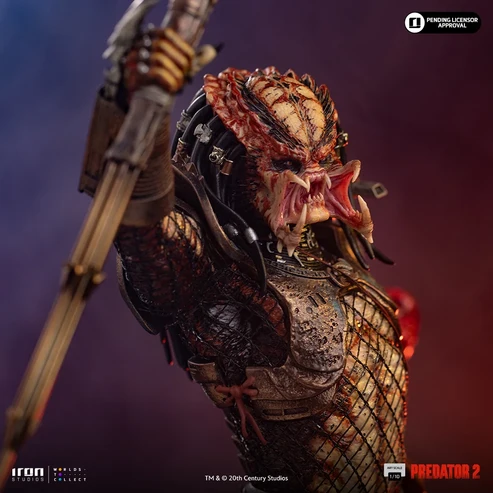 IRON Studio Predator City Hunter Predator
