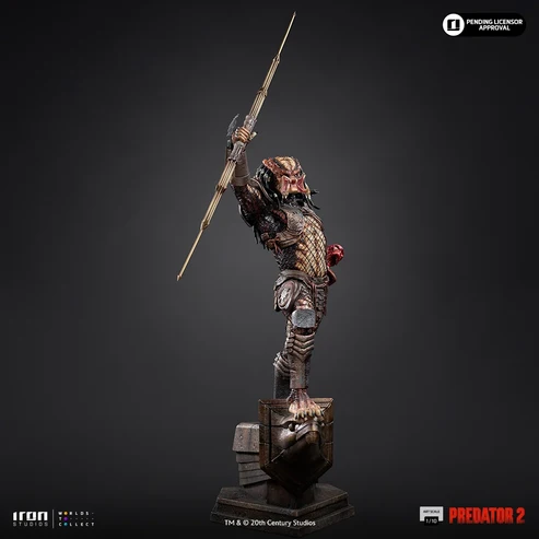 IRON Studio Predator City Hunter Predator