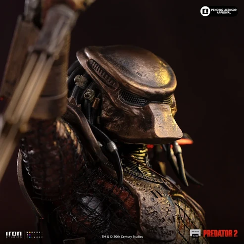 IRON Studio Predator City Hunter Predator
