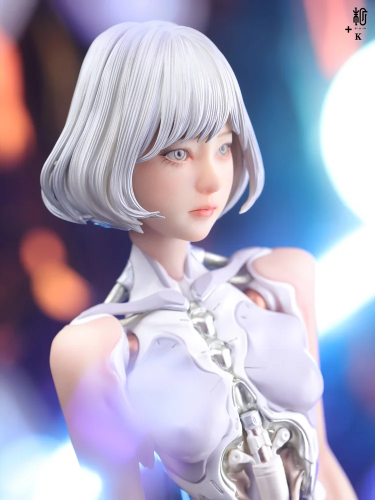 K x Manas S+U+M – Android IV – Android IV 02 – 1/4 Scale Figure - Image 5