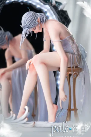 Light Year Studio Ghost Blade Pale TOPGK 1/3 Limited 468 LED Resin Statue