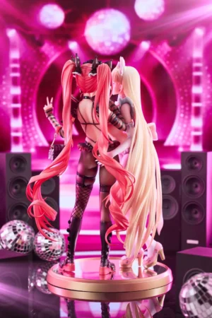Alternative view of Otherwhere Studios  Original Design  Stella & Sadie  1/6 Scale Official Statue