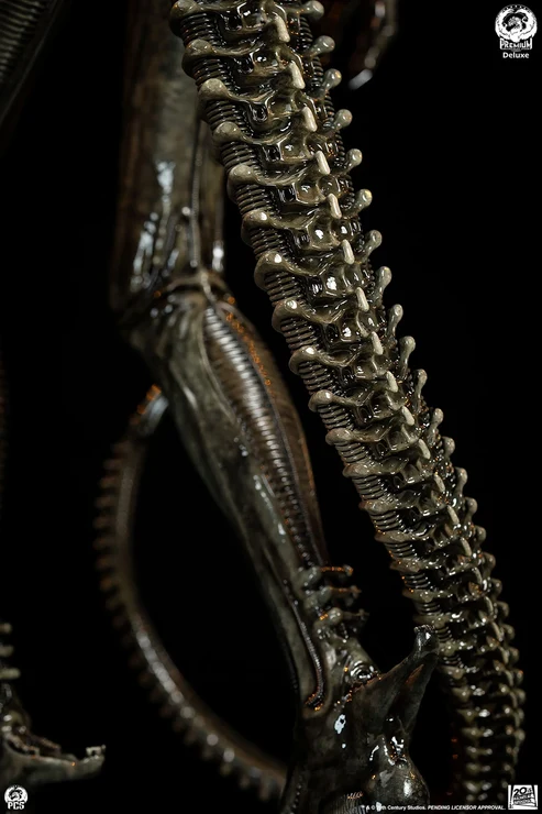 Premium Collectibles Alien Big Chap