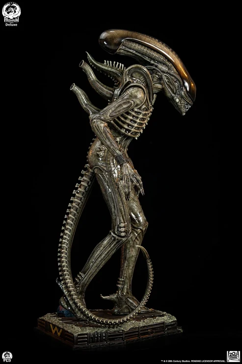 Premium Collectibles Alien Big Chap