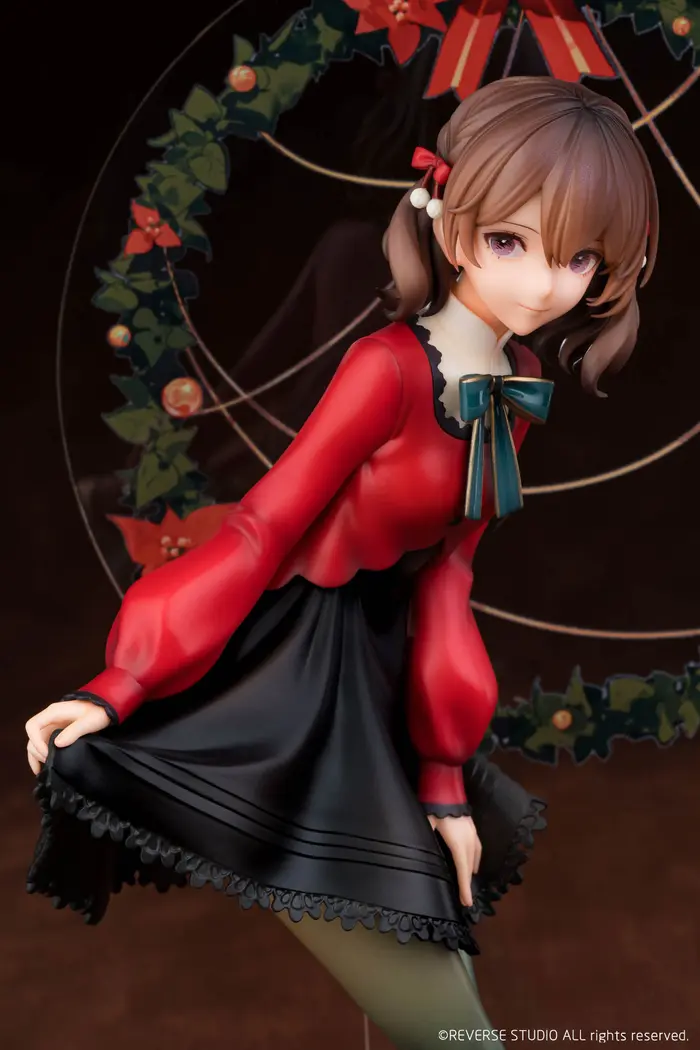 Reverse Studio – Desktop Girls Series – RINGO – Winter Ver. – 1/8 Scale Figure - Image 3