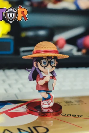 TOR Studio Dr. Slump Arale